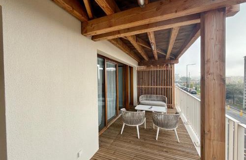 Villefranche-sur-Saone Apartamento | Lumineux, Parking, Terrasse