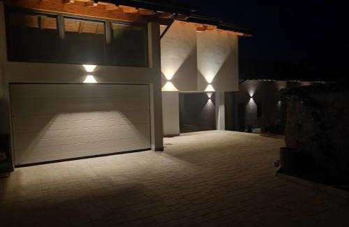 Solto Collina Casa | Luminoso appartamento vista lago