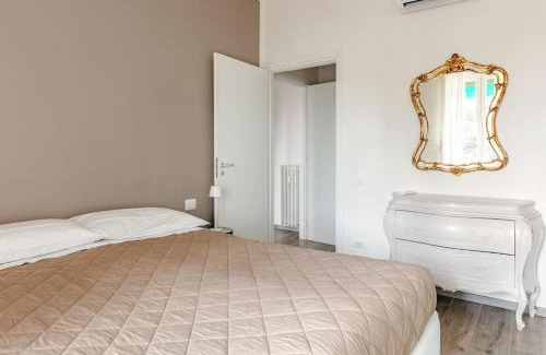 Santissima Annunziata Apartamento | Luminoso appartamento fiorentino