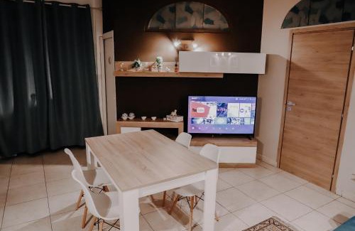 Grammichele Apartamento | Luminoso Appartamento in Centro - Privitera