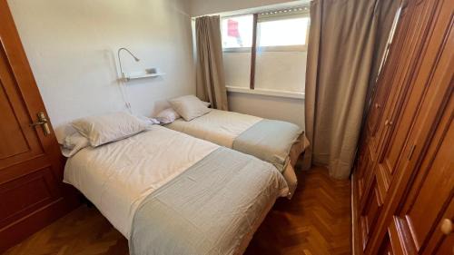La Coruna Apartamento | Luminoso piso en calle Claveles