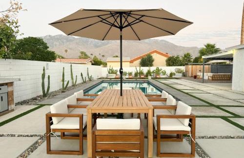 Palm Springs Villa | Luminous Villa with pool, bbq and mountain views