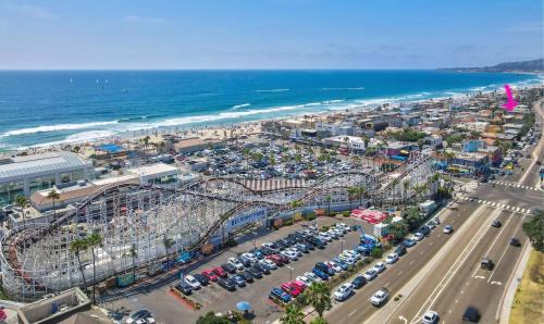 Mission Beach Apartamento | Luna Azul, cozy condo only steps to Mission Beach! Free Internet