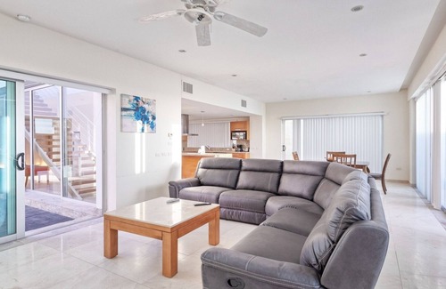 Puerto Penasco Villa | Hermosa villa de 3 dormitorios y 3 1/2 baños. Esta villa tiene 5. 665 pies cuadrados totales