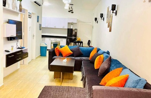 Al Ahyaa Apartamento | " Luna Blu " Beach front , Sea view
