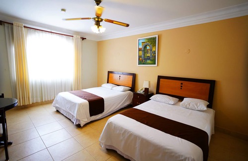 Lunahuana Hotel | Lunahuana River Resort Hotel