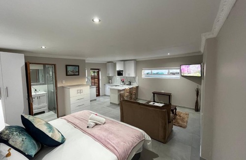 Berea Casa | Luneburgh Cottages