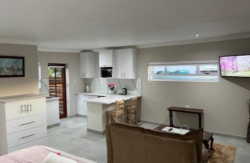 Berea Casa | Luneburgh Cottages