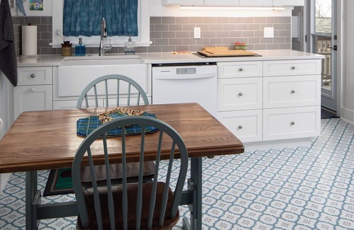 Lunenburg Casa | Lunenburg's Cupcake House