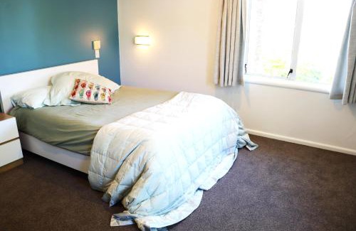 Tauranga Casa | Lush, eco, family retreat