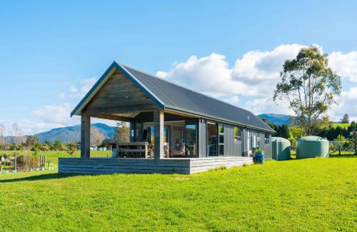Mount Ruapehu Ski Area Casa | Lush Escape - Lake Taupo Holiday Home