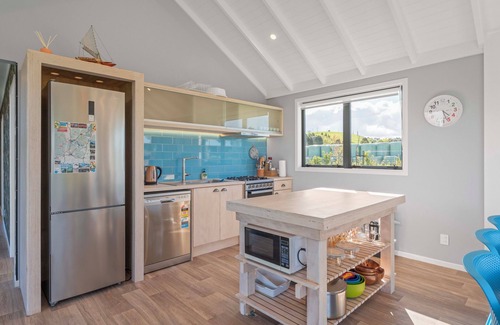 Pukawa Casa | Lush Escape - Lake Taupo Holiday Home