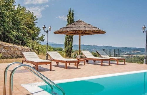 Giove Villa | Exuberante villa en Umbría con piscina privada
