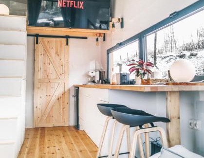 Wygielzow Chalet De Esquí | LushHills - Tiny House - Modern House On Wheels