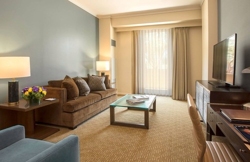 Westwood Hotel | Luskin Hotel