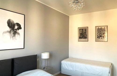 Lorenteggio Apartamento | Lussuoso bilocale Metro Blu Piazza Frattini