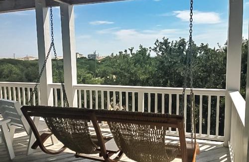 Corolla Casa | Luv Shack