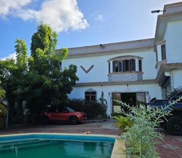 Midlands Casa | Luvish guest house