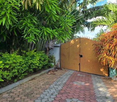 Midlands Casa | Luvish guest house