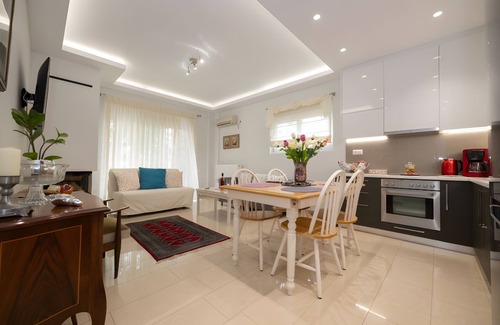 Chalandri Condominio | "Lux 1-bedroom condo-L&L Refuge"