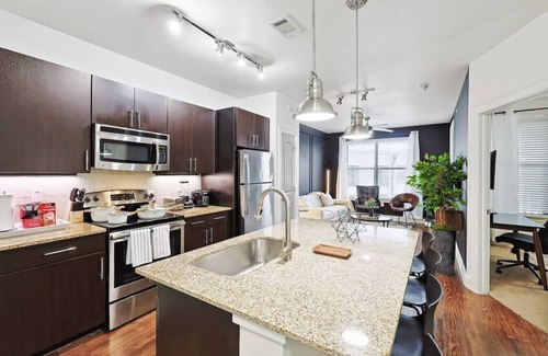 Frisco Apartamento | Lux 1B w Pool Near Toyota HQ, The Star, Legacy Wes