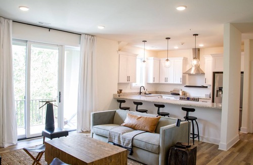 Batesville Apartamento | Lux 2 Bed 2 Bath Apt | Dwtn Crozet (30 Nt Min)