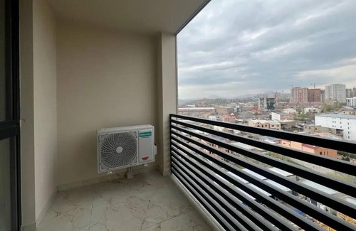 Arabkir Apartamento | Lux 2 Bedroom in high rise new build near city centre