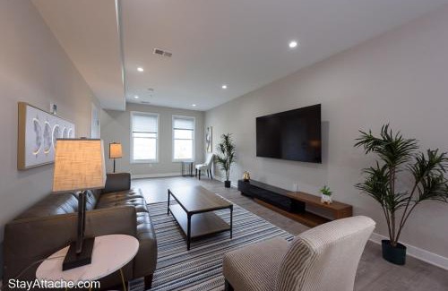 Southeast Apartamento | LUX 3BR Apartment in DC with Rooftop