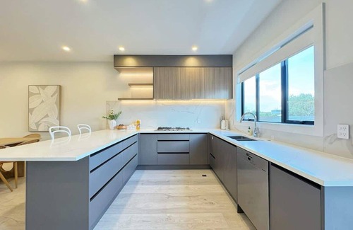 Greenlane Condominio | Lux 4B Family&Business Travel Suite-ASBshowgrounds
