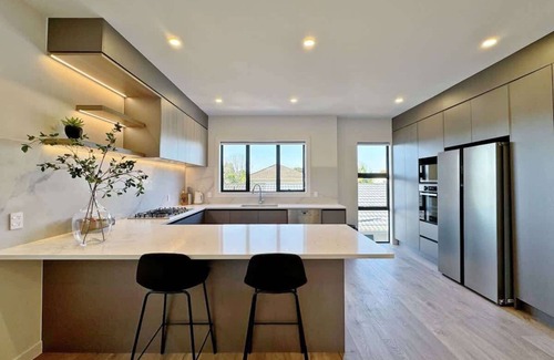 Greenlane Condominio | Lux 4B Holiday House in Greenlane - ASBshowgrounds
