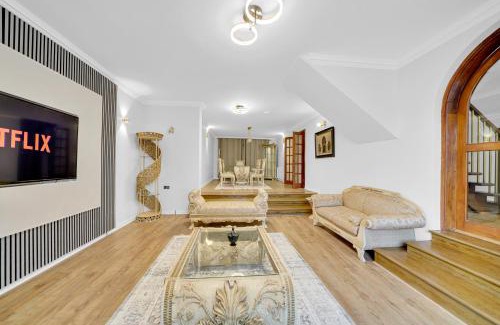 Brent Apartamento | Lux 5 Bed sleeps 11, 10 mins from Wembley Stadium, Jacuzzi and Steam Shower