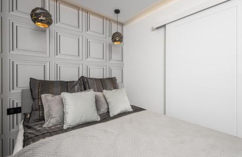 Radom Apartamento | "Lux Apartament" w pobliżu basen,galeria,siłownia,lotnisko 8min