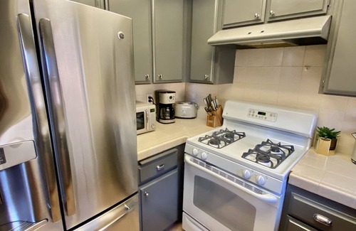 Central San Pedro Condominio | Lux Condo Large 1bd King.2 Parking.Laundry. Enclosed Patio. InstantHotH2o