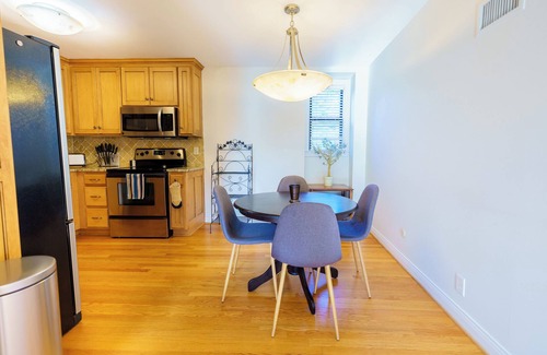 Central Hyde Park Condominio | Lux Condo w POOL & Parking