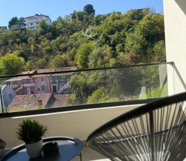 Kisela Voda Apartamento | LUX Duplex KJ Skopje