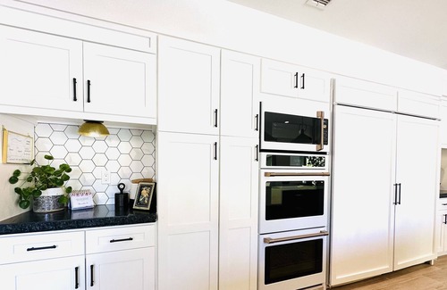 Covenant Villa | Lux Living in Rancho Santa Fe: Sleeps 16, Pool, Jacuzzi, and Endless Fun!