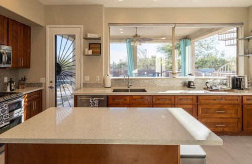 Las Sendas Casa | Lux Monthly Stay- Top 10 Golf Course, Heated Pool and Hot Tub.