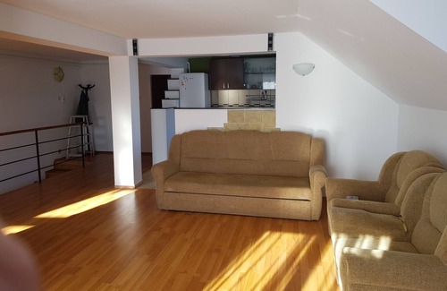 Cluj-Napoca Casa | Lux Penthouse, 2 pisos, 2 baños 100m²