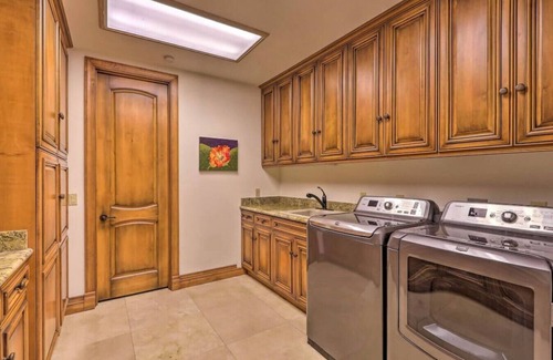 Carefree Casa | Lux Scottsdale/ Carefree family retreat golf pool