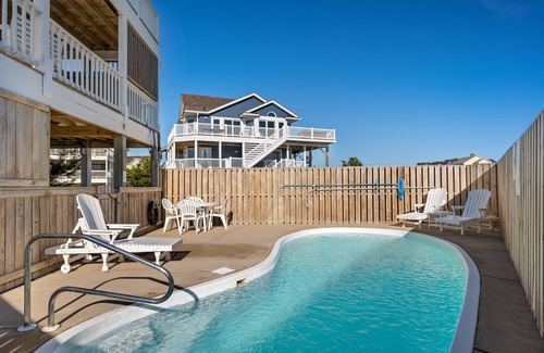 Nags Head Casa | NEW Ocean Views, Pool, Hot Tub, Decks, 4 Kings Arcade, Bikes, Loaded