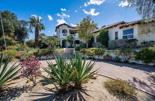 Palm Desert Villa | Lux Spanish Villa, Secret Desert Oasis Sleeps 12