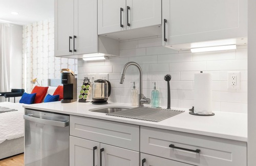 Northern Liberties Apartamento | Lux Studio Apt - Explore historical gems of Philly