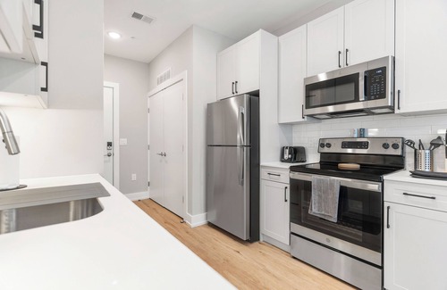 Northern Liberties Apartamento | Lux Studio Apt - Explore historical gems of Philly