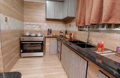 Hospital Apartamento | Lux Suites Nakuru VIP Suites