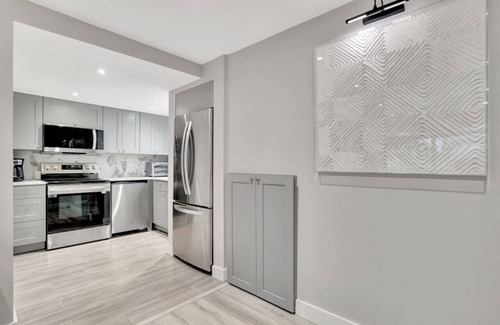 Central Beach Villa | Lux Villa - 3br/2ba off Las Olas