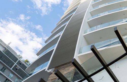 Yolanda Morales Condominio | Lux2br*view*pool*Gym*yellowkey