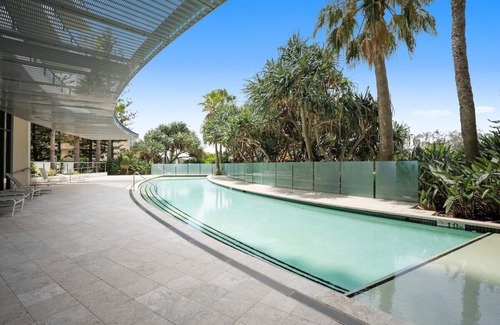 Broadbeach Apartamento | Luxe 3 Bd Beachfront Broadbeach, Pool,Gym,Sauna