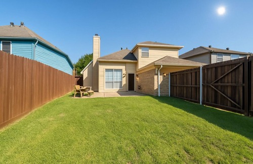 Frisco Casa | Luxe 3B Cozy, Spacious Home | 5-Star Stay in Frisco