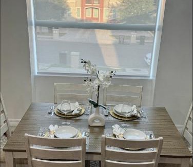 McAllen Apartamento | Luxe 3BR & 2BA Condo Near Airport & Shopping Mall
