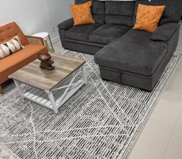 McAllen Apartamento | Luxe 3BR & 2BA Condo Near Airport & Shopping Mall